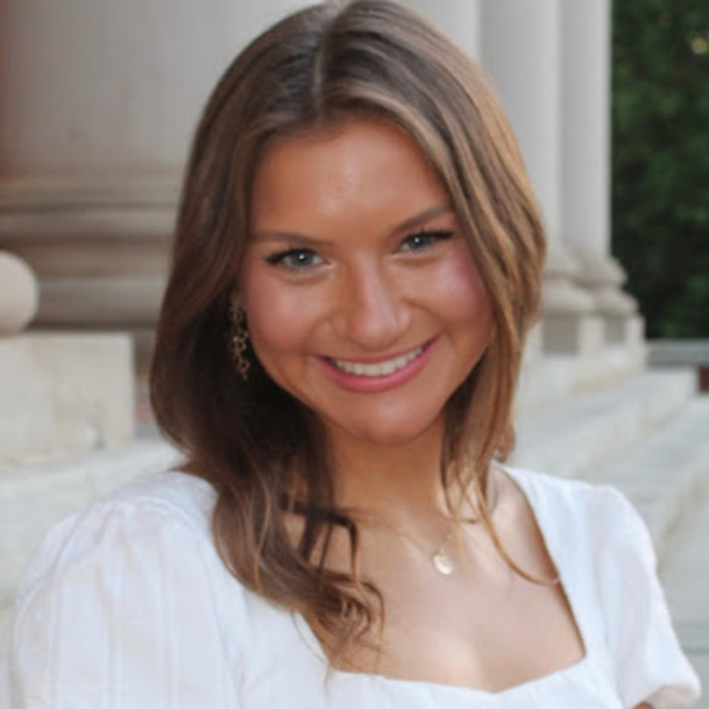Meet your Posher, Lydia